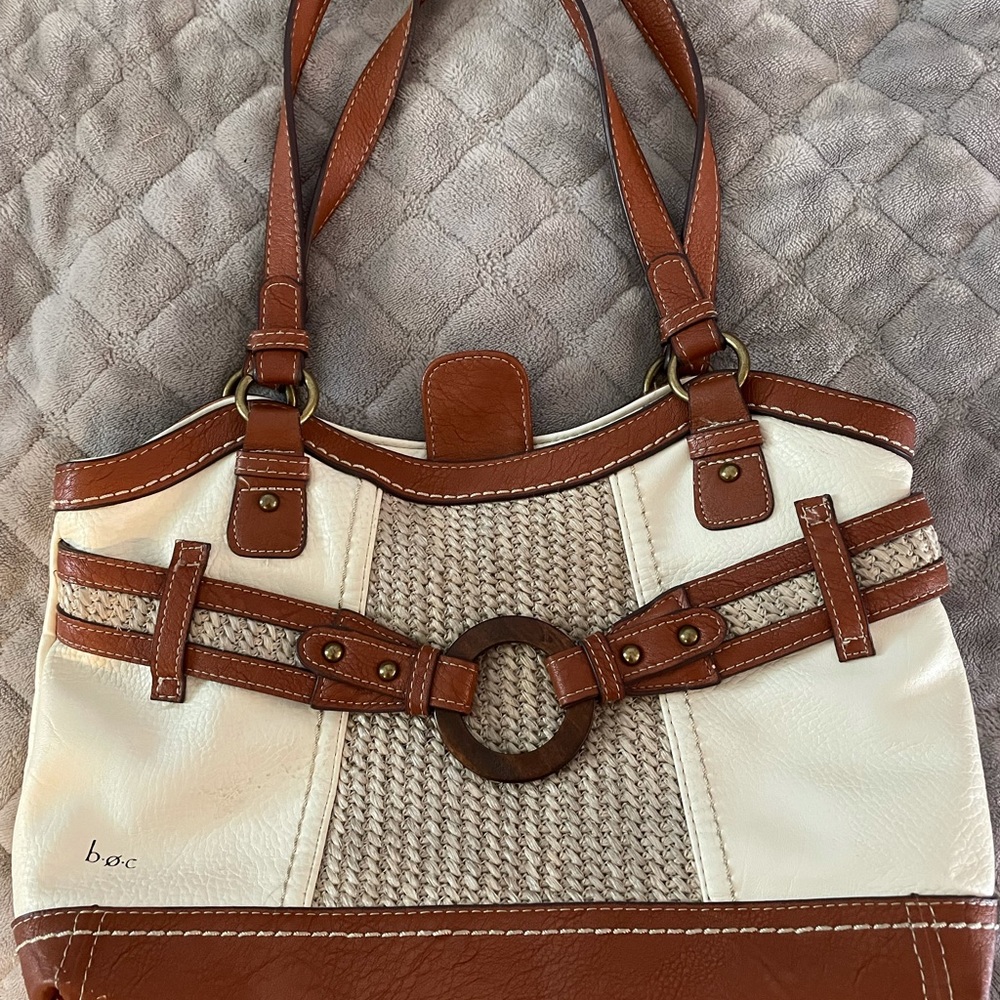 Women’s shoulder bag
